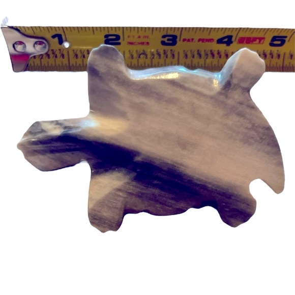 Jasper Carved Turtle - Picture 2 of 2